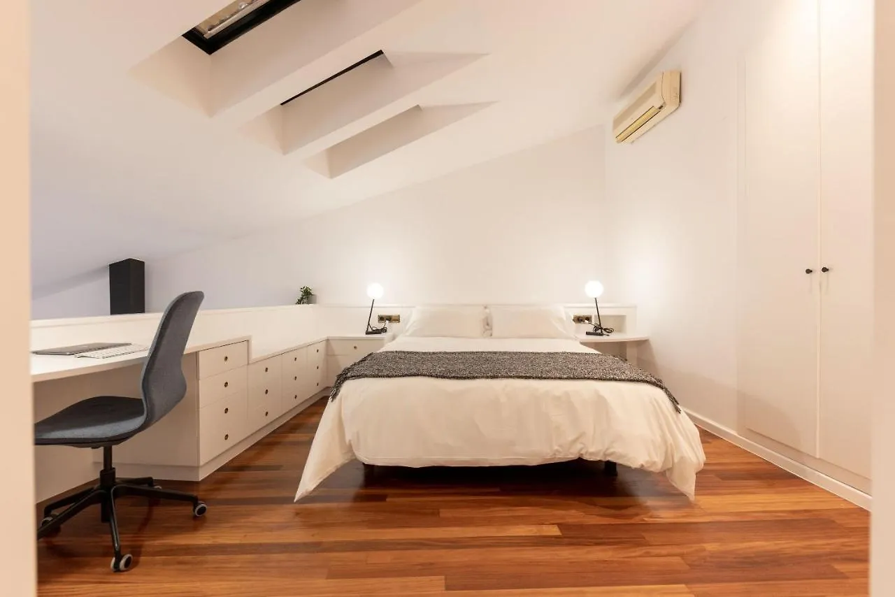 Ferienwohnung Bravissimo Cort Reial Palau, Duplex Penthouse Gerona 0*,
