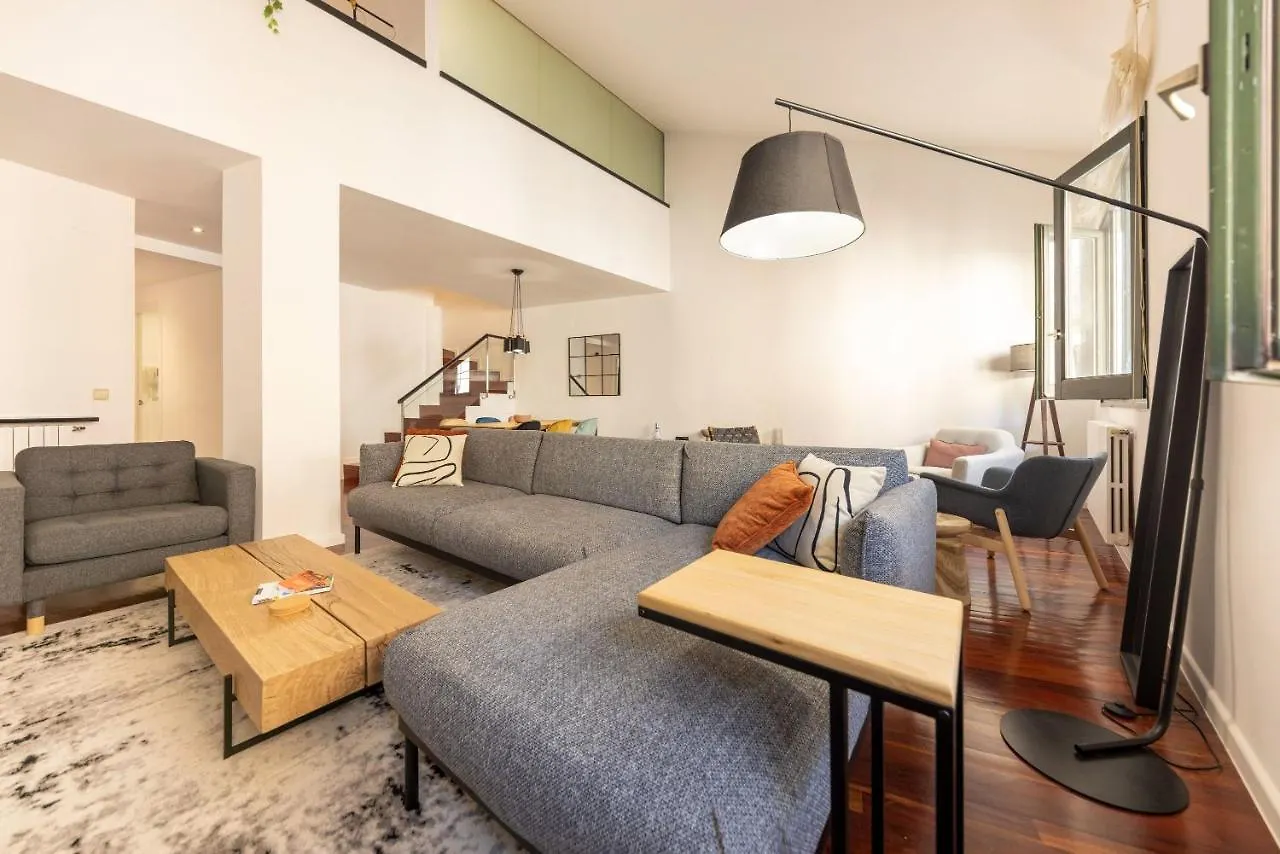 Bravissimo Cort Reial Palau, Duplex Penthouse Daire Girona