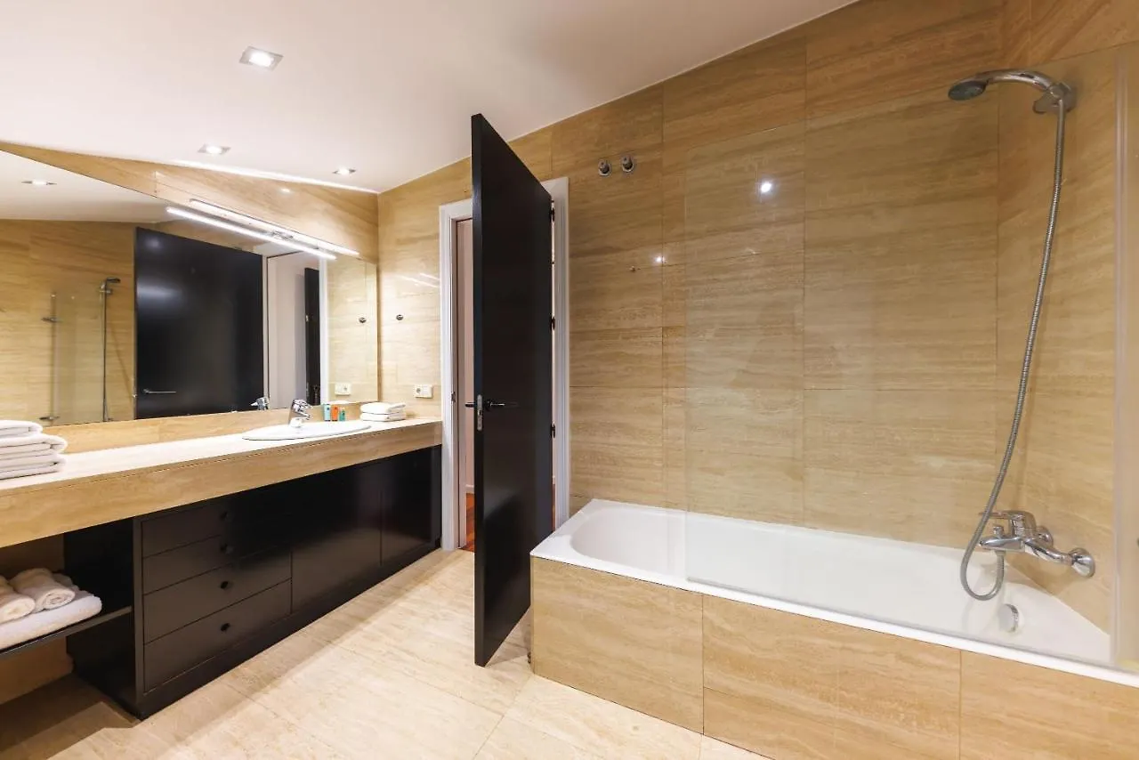 Bravissimo Cort Reial Palau, Duplex Penthouse Daire Girona İspanya